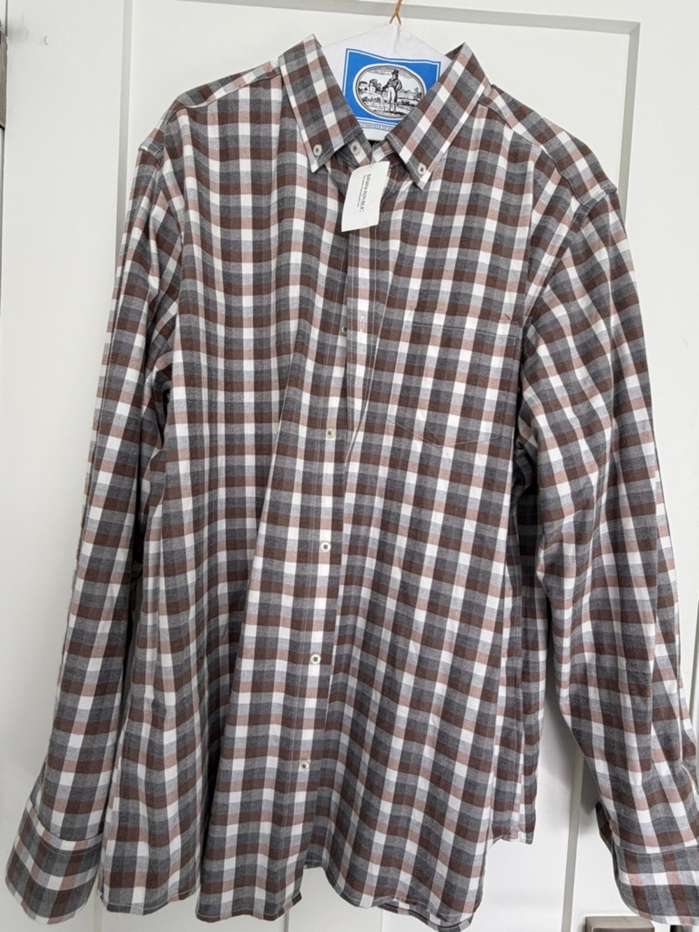 NWT Banana Republic brown  and Gray Plaid Button-Down Shirt